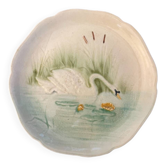 19th century plate Choisy Le Roi Majolica Swan Decor