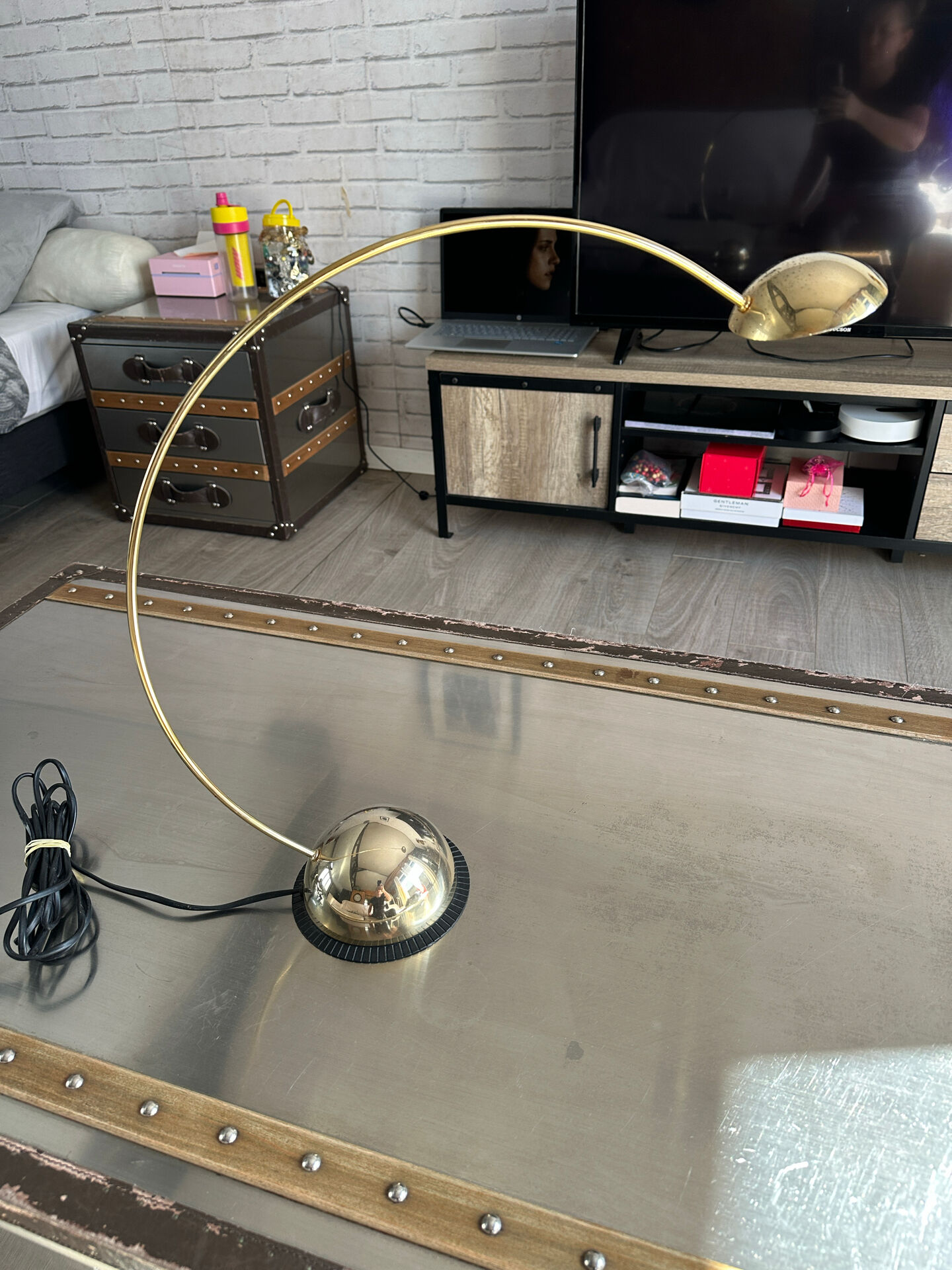 Arc Vintage Desk Lamp Vrieland Design Brass – Bauhaus Style