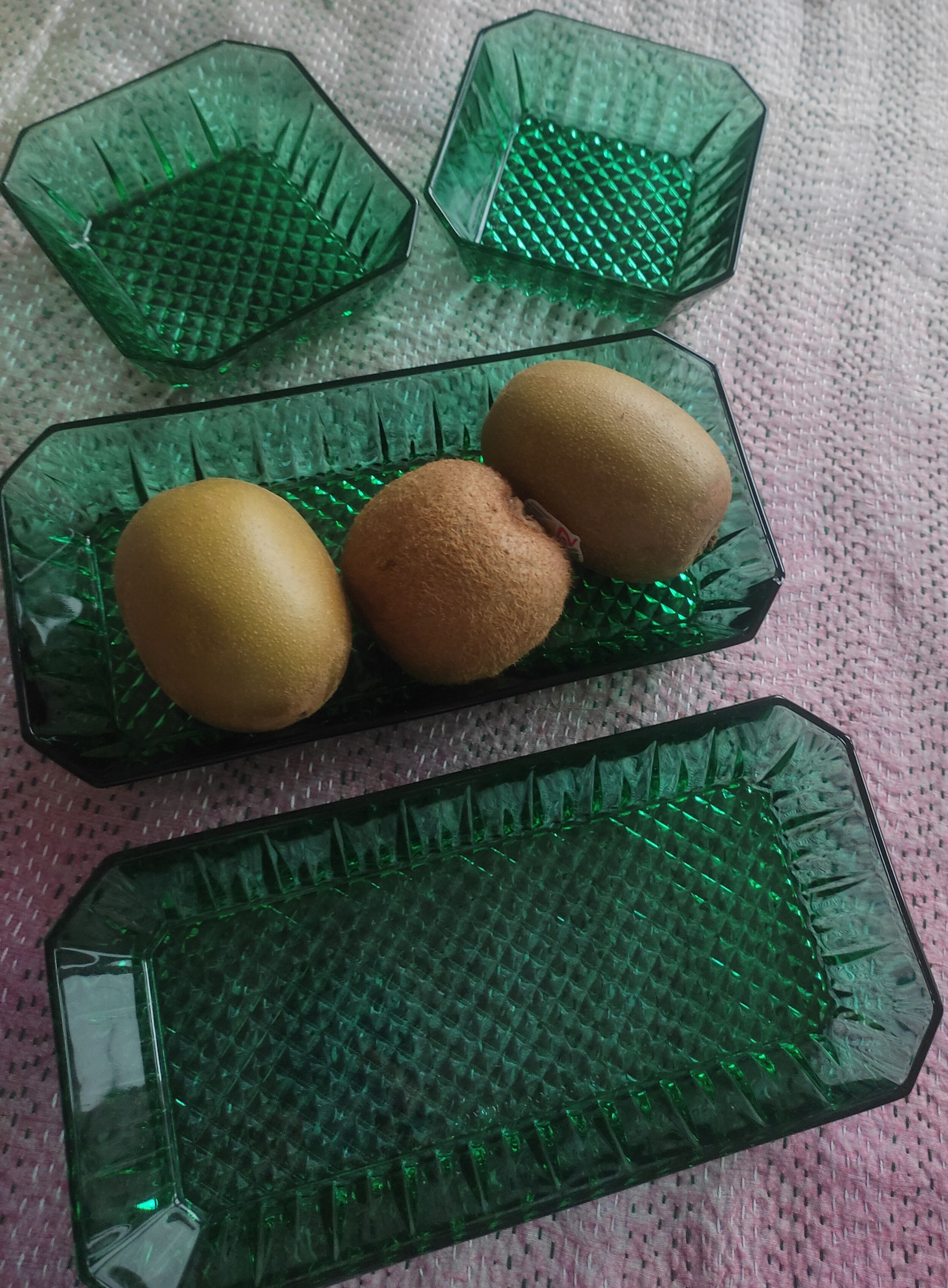 Raviers verts en verre