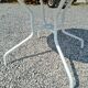Table de jardin en fer