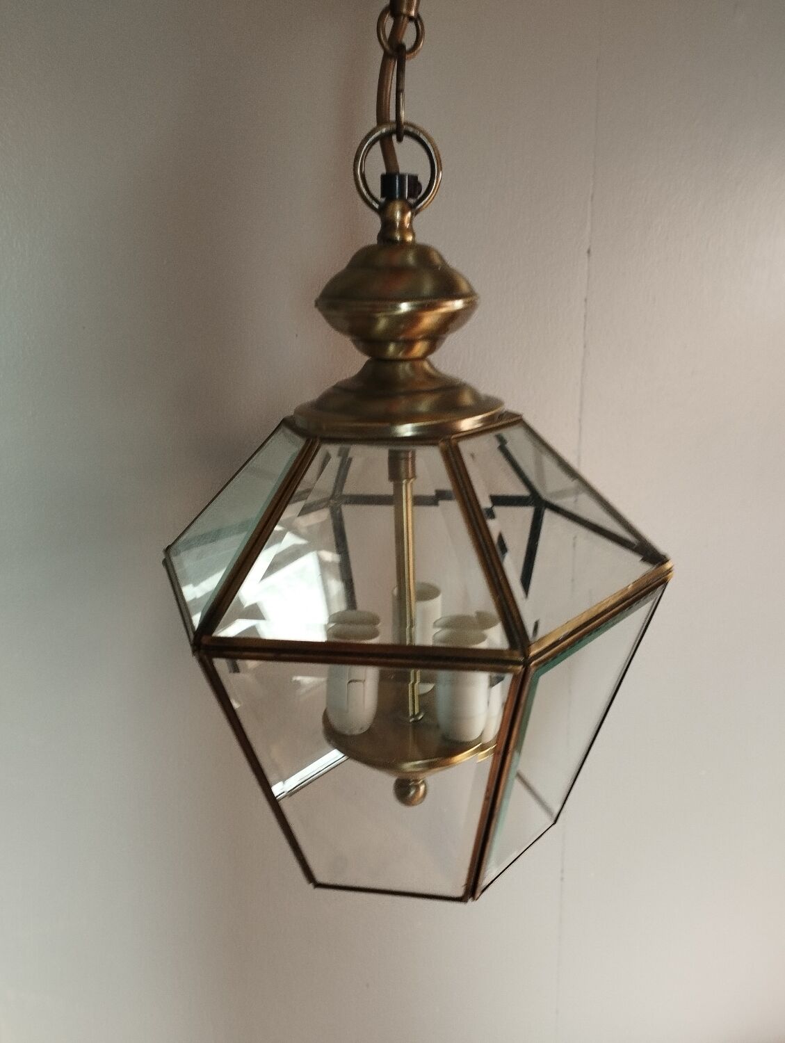 Lanterne suspendue 6 faces verre biseauté et laiton