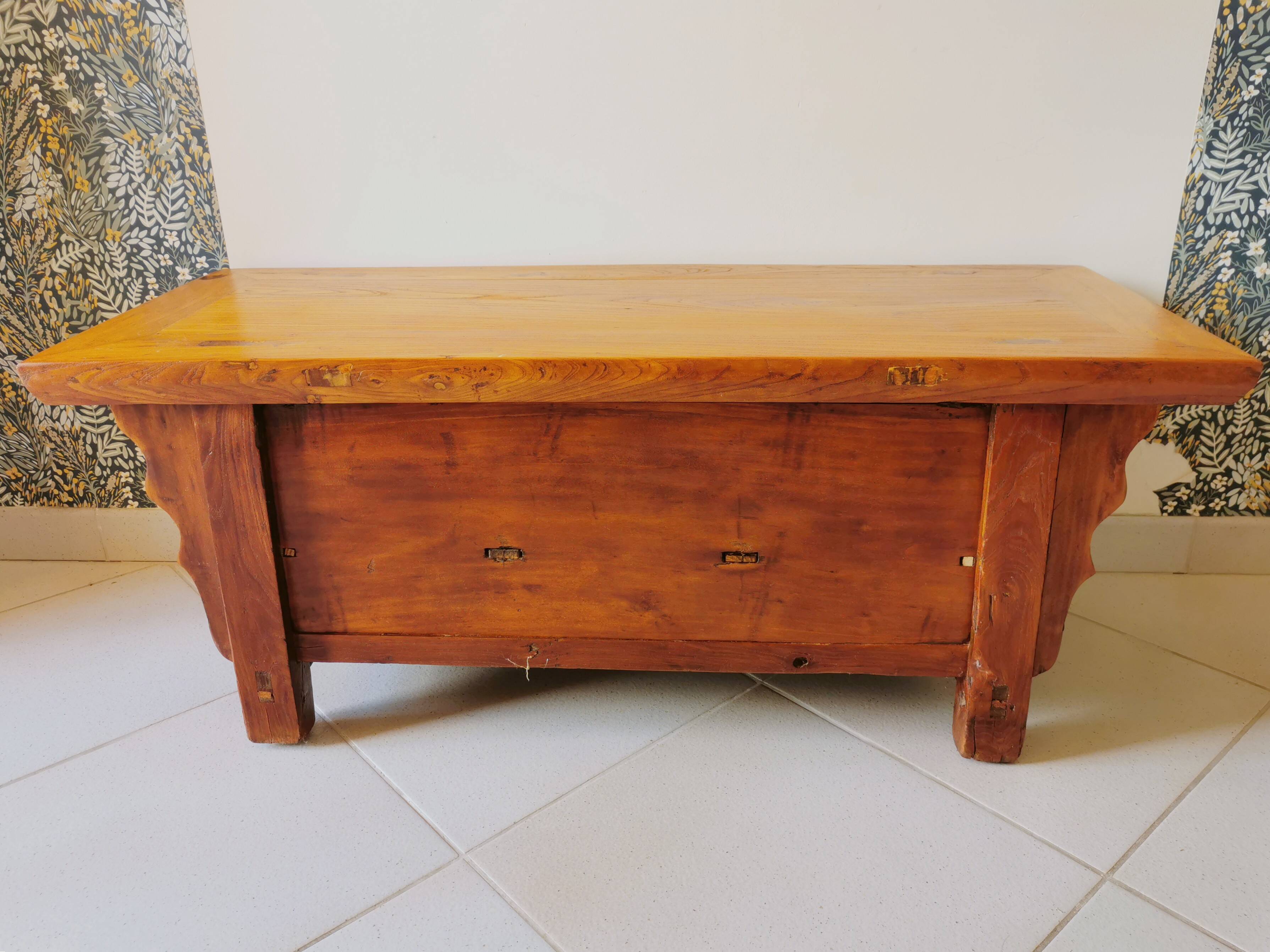 Balinese Indonesian bank