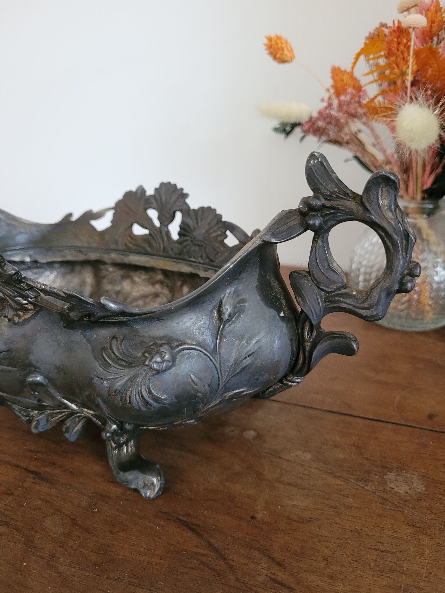 Jardinière, centre de table Rococo en régule
