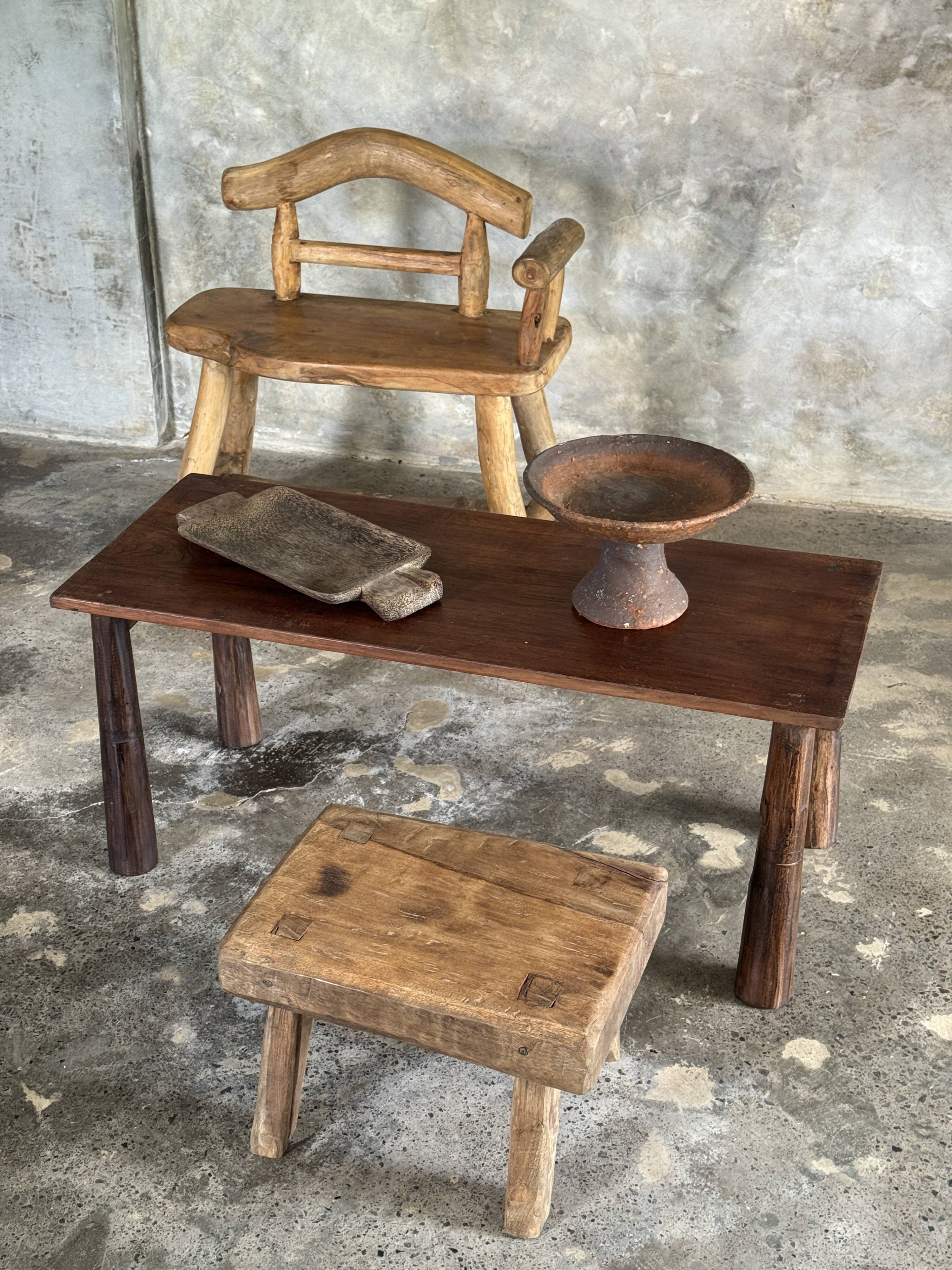 Small brutalist bench with backrest and armrests in Asian blonde teak H67 L6