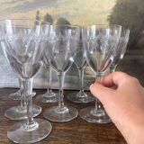Stemmed glasses, engraved glass wine glasses