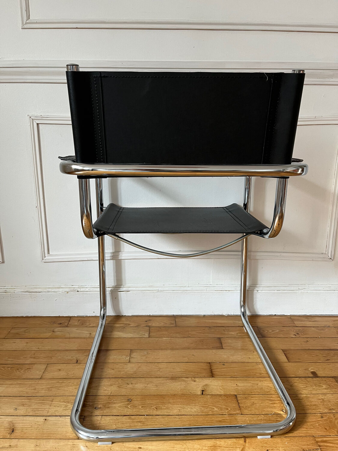 Fauteuil cantilever Style Bauhaus