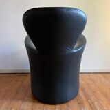 Dutch design easy chair Amphora by Leolux faux leather upholstery