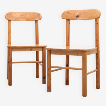 Pair of Scandinavian chairs in solid pine by Rainer Daumiller