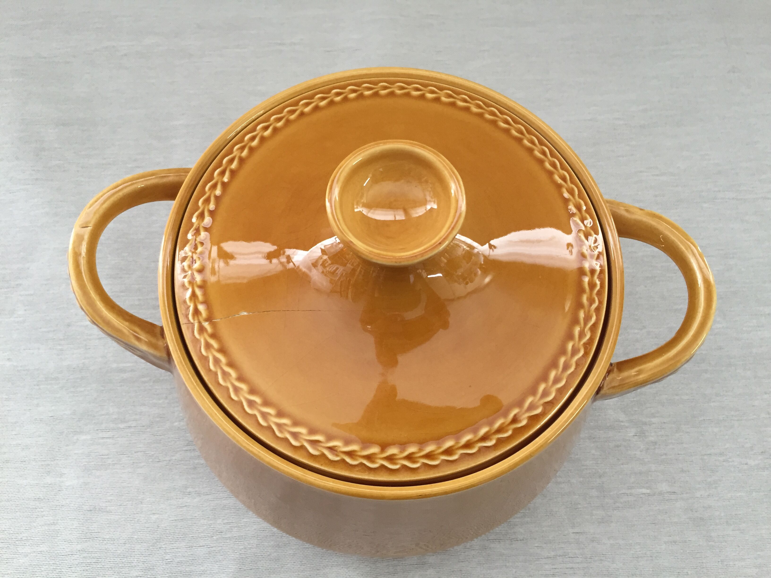 Former pot pot earthenware of the capuchins salins-les-bains abbey jura