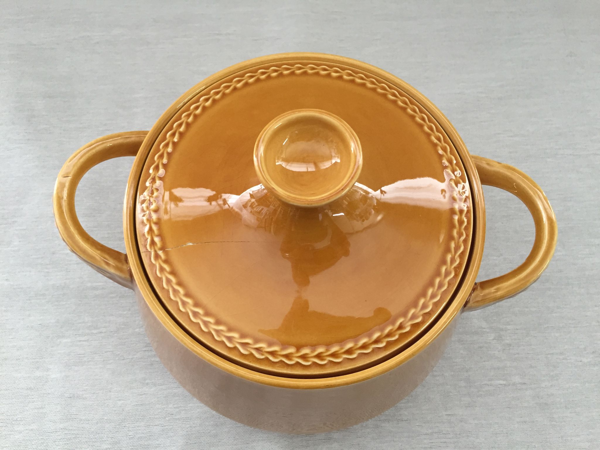Former pot pot earthenware of the capuchins salins-les-bains abbey jura