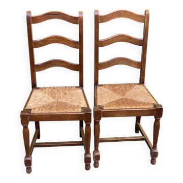 2 dining chairs in solid wood and rush, Chippendale ladder style.