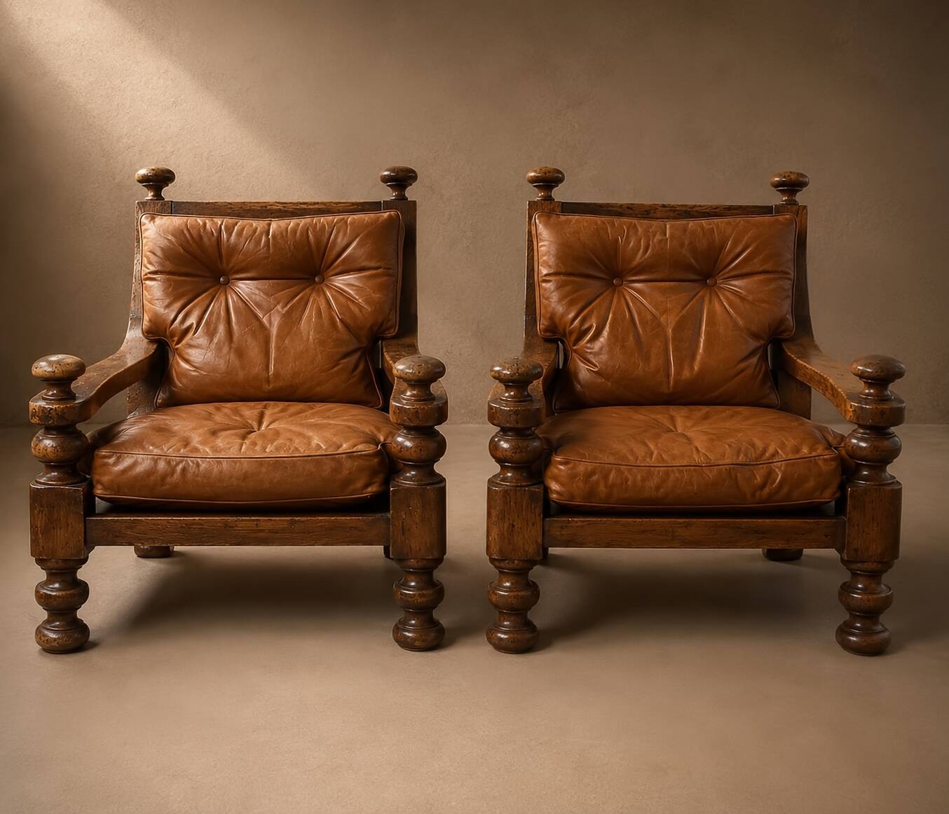 Paire Fauteuils brutalistes cuir / chêne scandinave Circa 1960