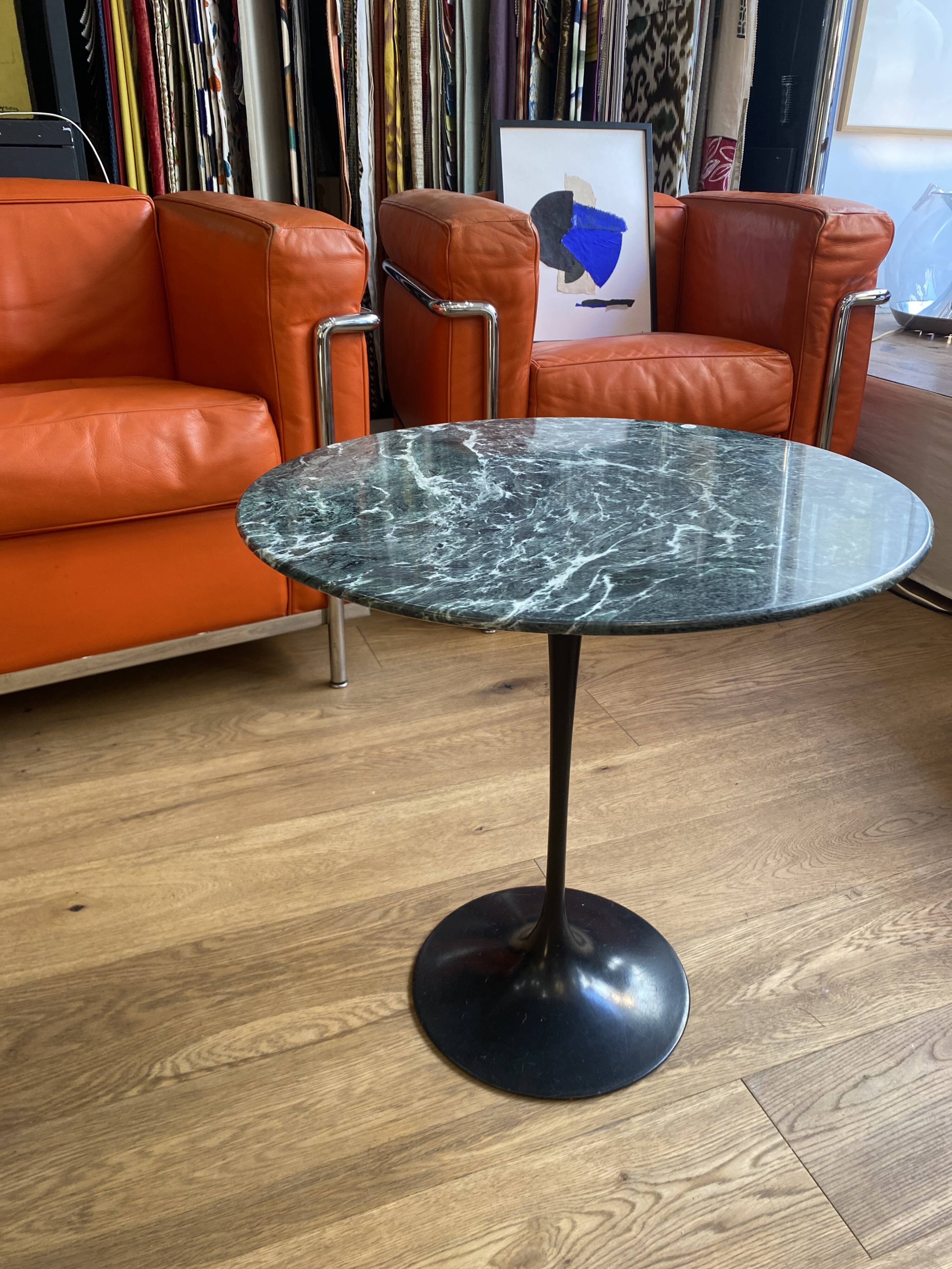 Side table/guéridon Tulipe - Knoll - Verde Alpi marble