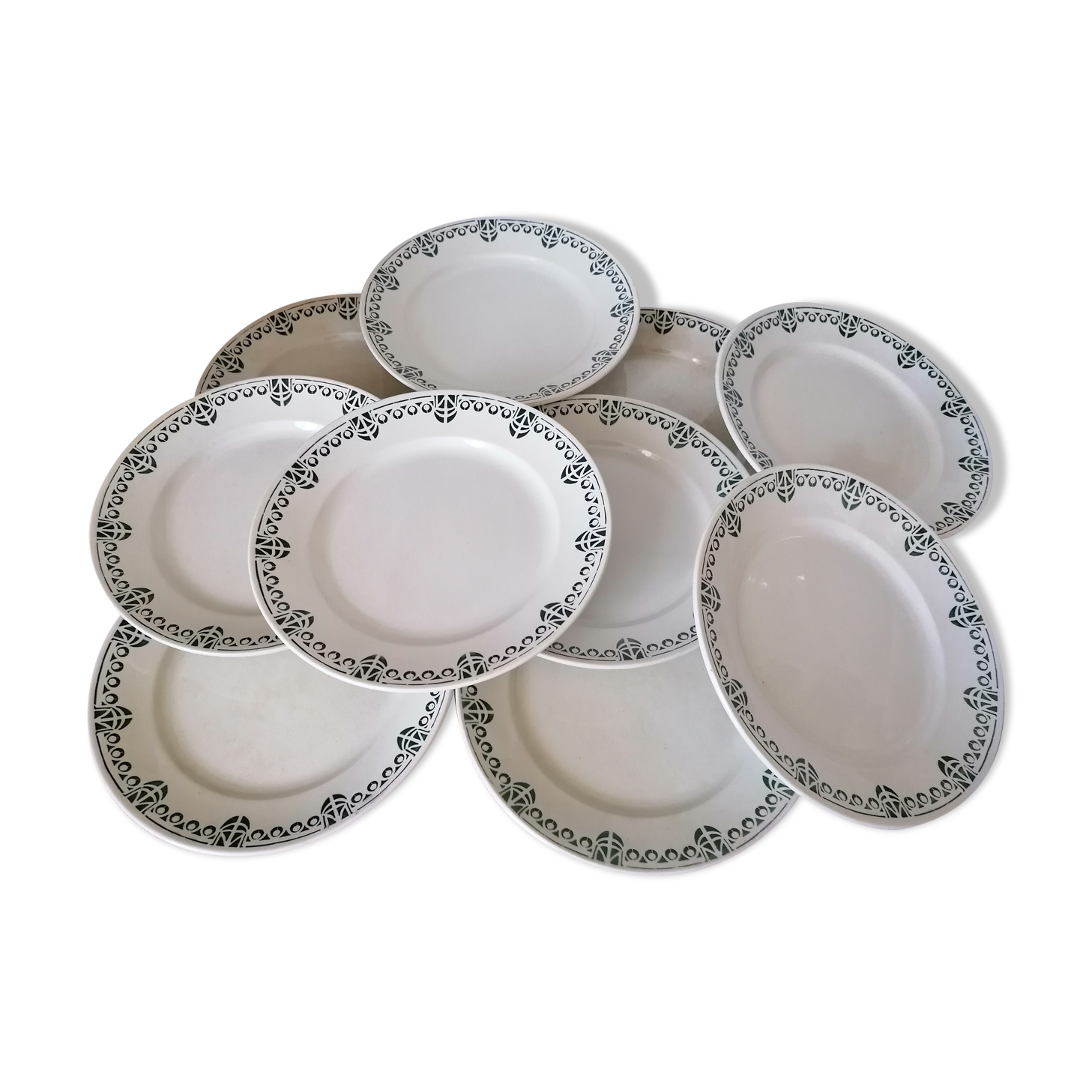 Set of 11 flat earthenware plates