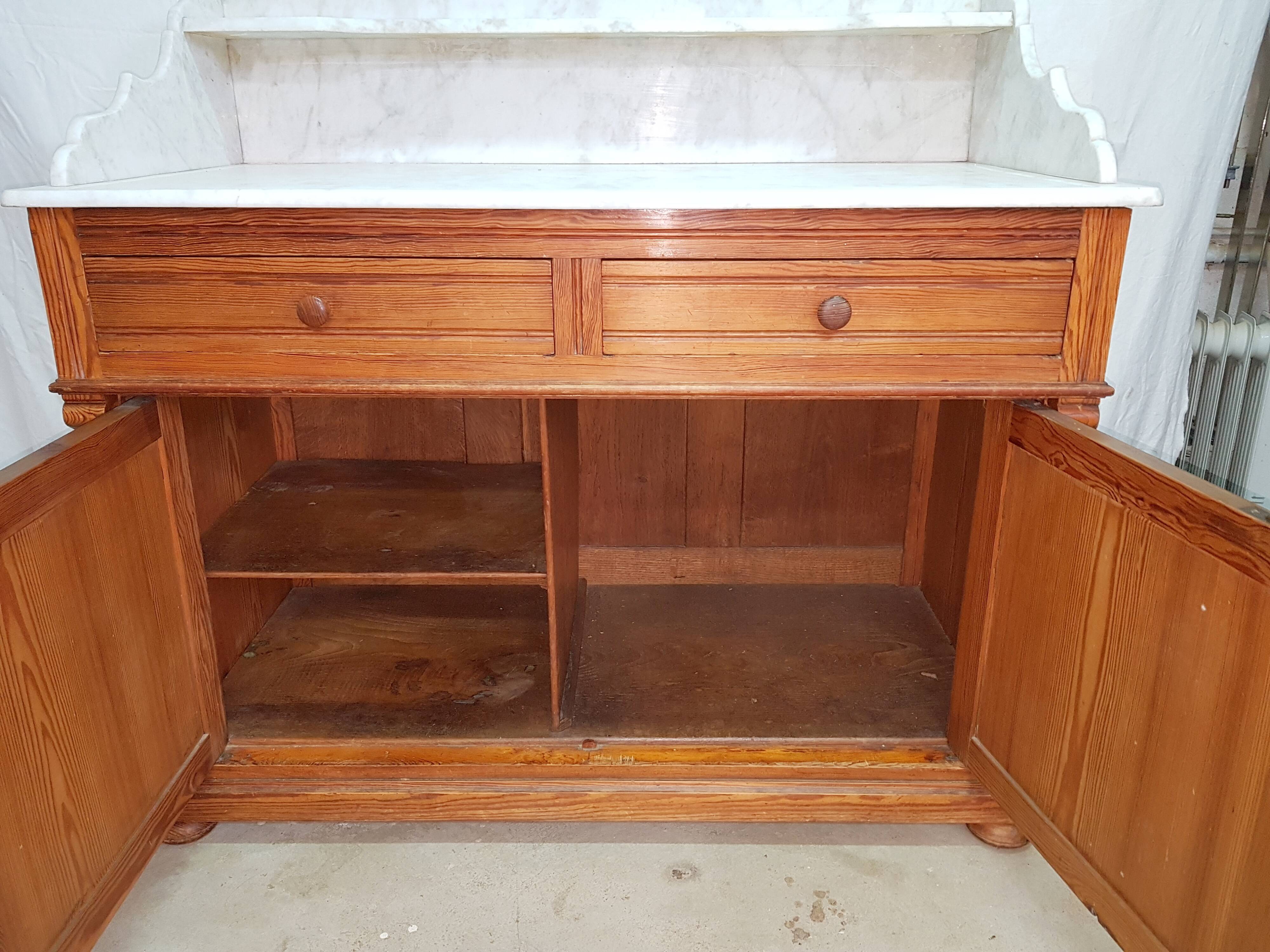 Toilet pitch pine furniture