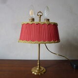 Pleated fabric lamp