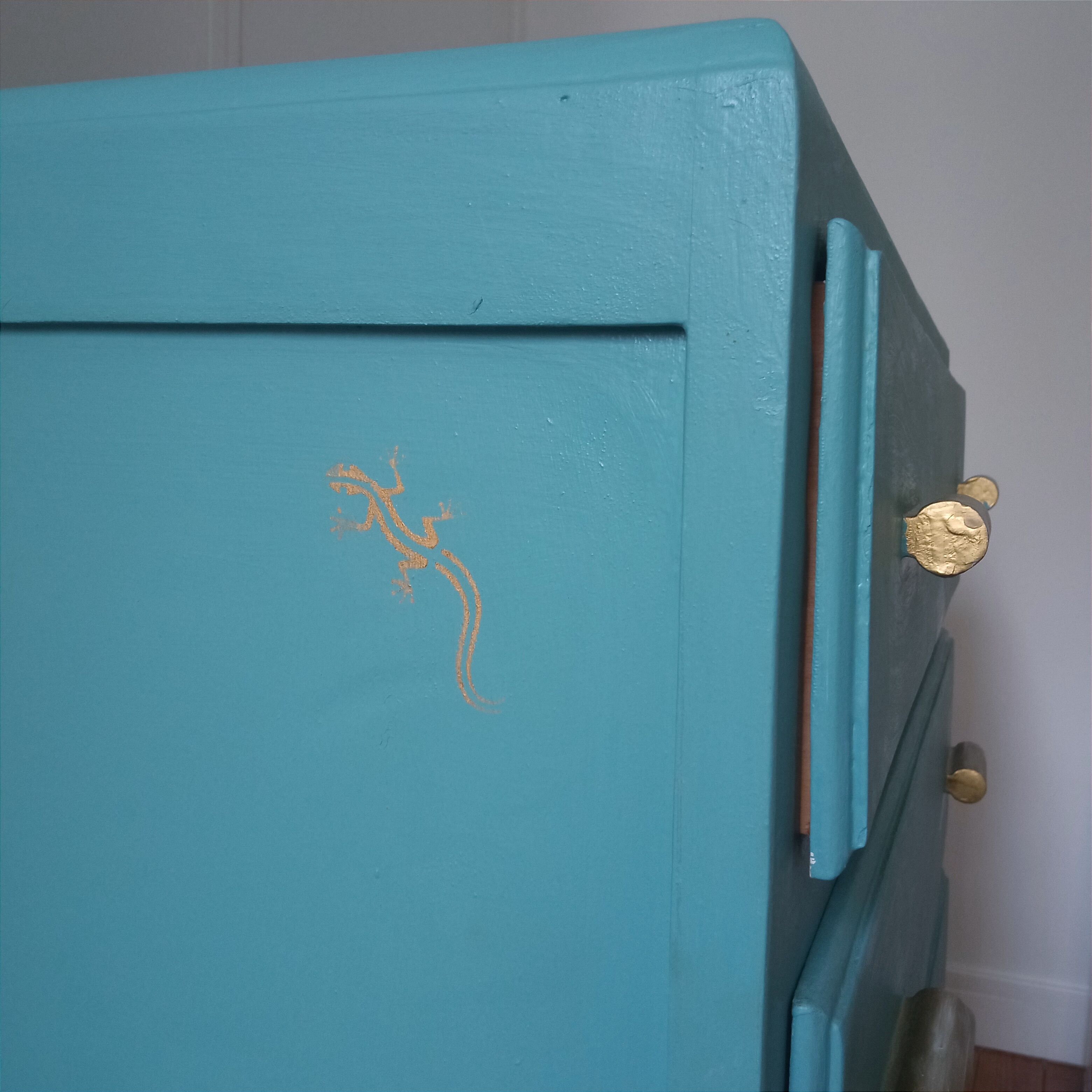 Commode vintage