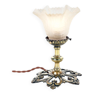 Lampe de table en laiton et verre moulé