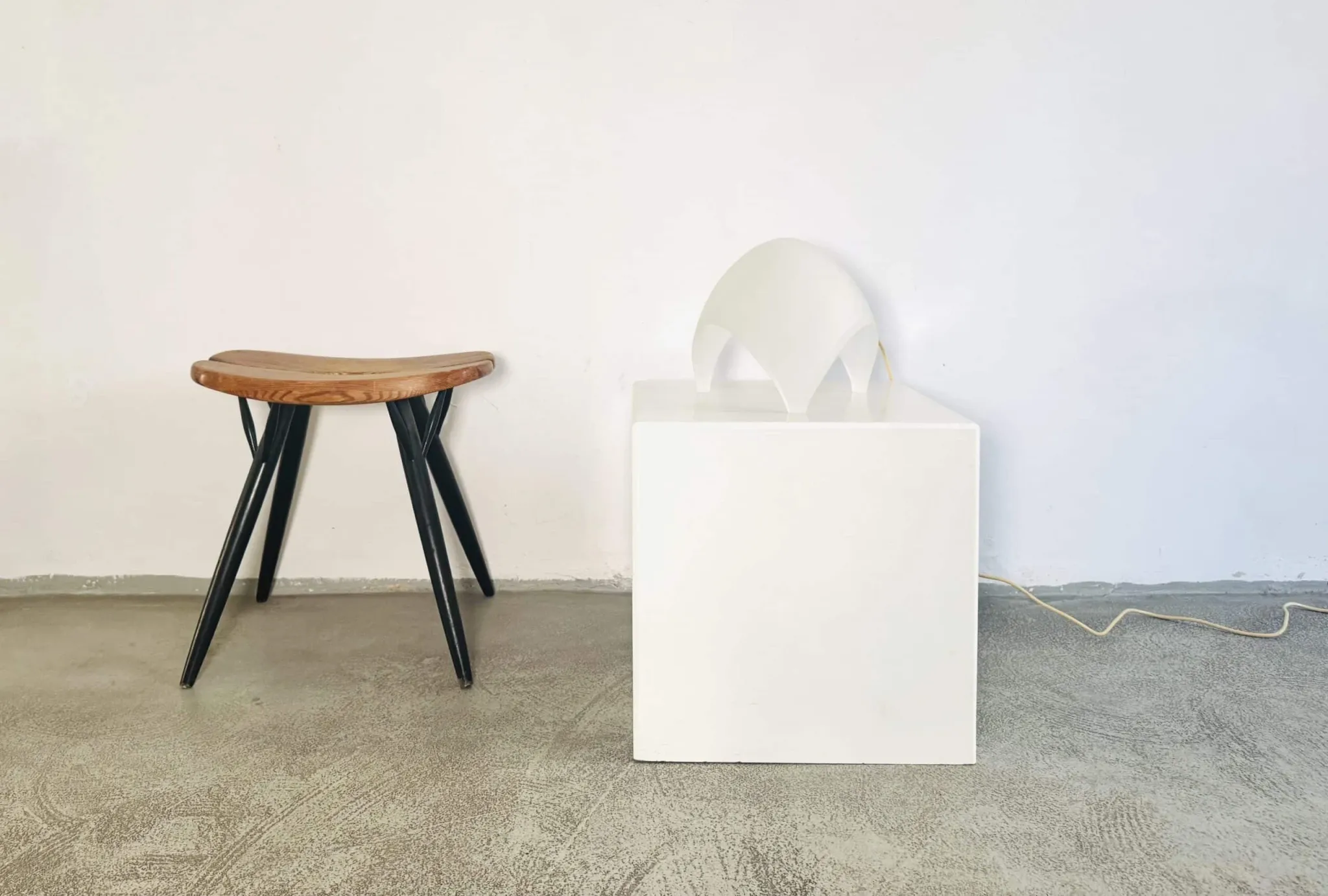 Frosted Glass 'Coque' Table Lamp By Elio Martinelli For Martinelli Luce, Italy, 1970S