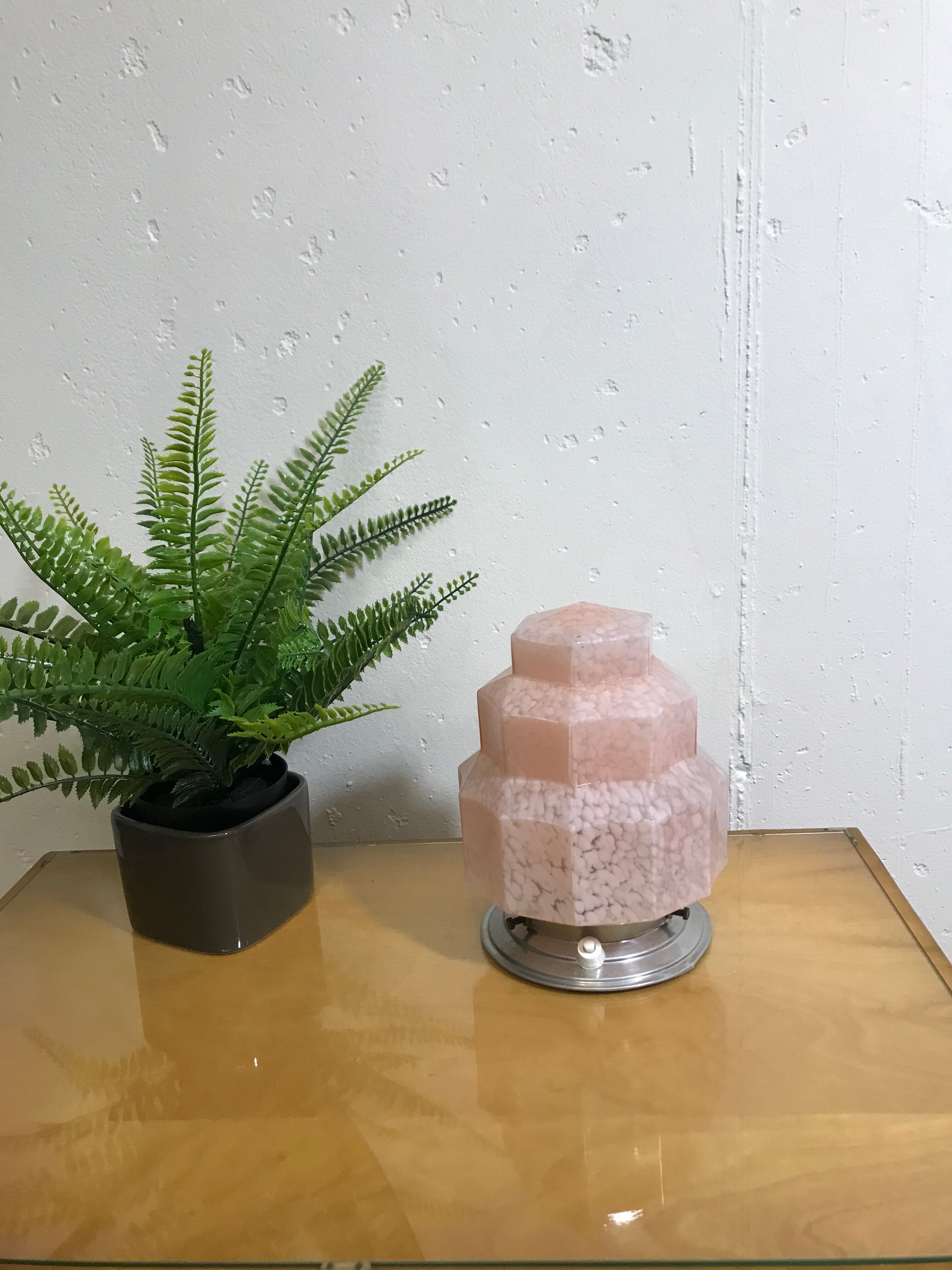 Cathedral lamp to pose art deco