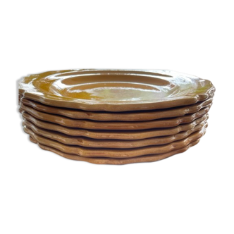 Lot de 7 assiettes couleur miel en terre vernissée Poterie Ravel