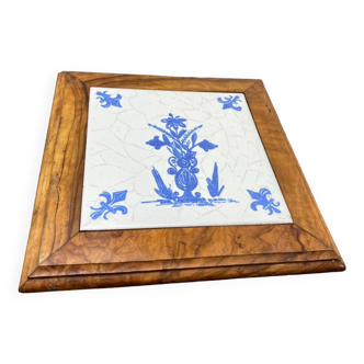 Earthenware trivet