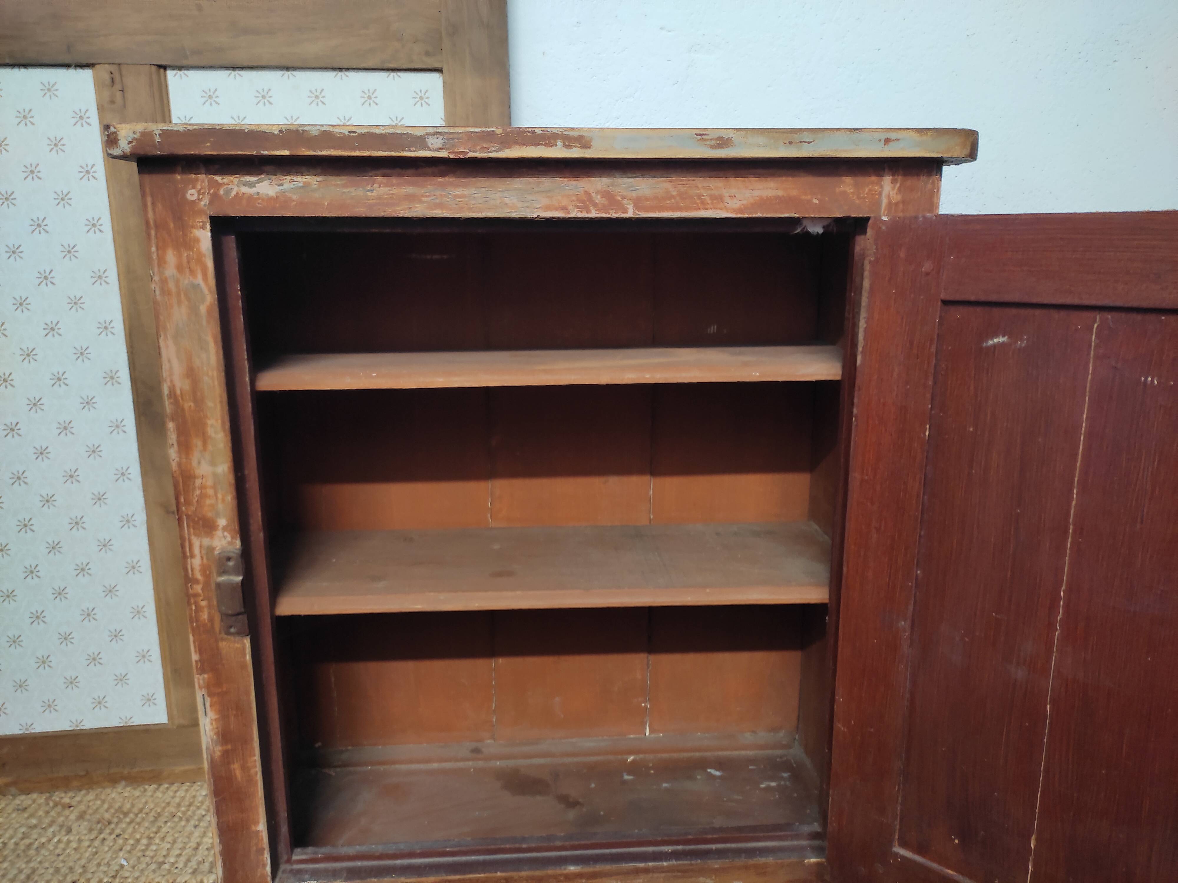 Small patinated jam maker