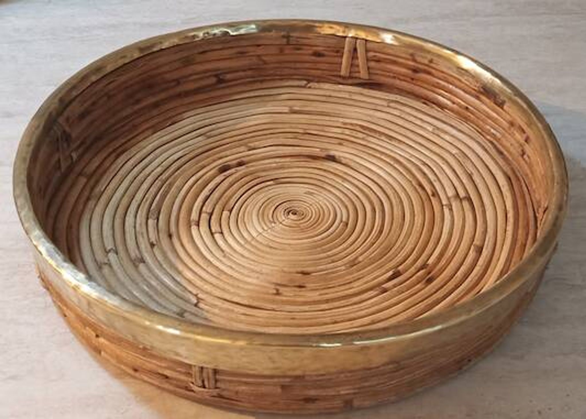 Bauhaus rattan tray with gilded brass edge, G. Crespi