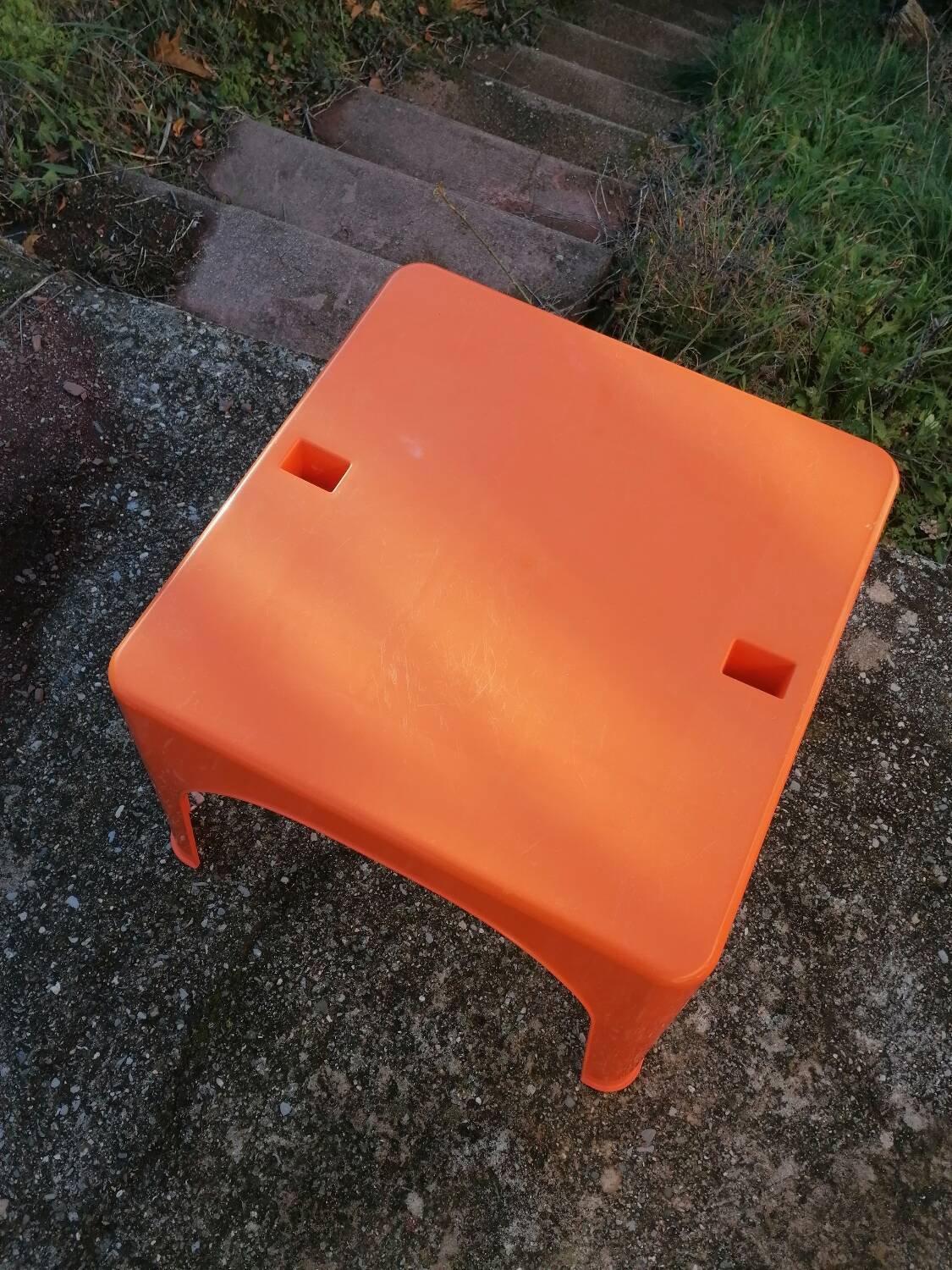 Children's orange table and chair set Progarden Italy