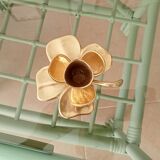 Vintage hand-to-hand flower candle holder 70s