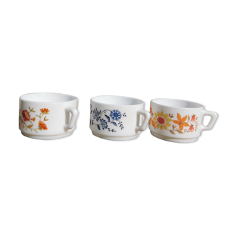 3 vintage coffee cups