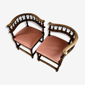 Pair of Renaissance-style corner chairs