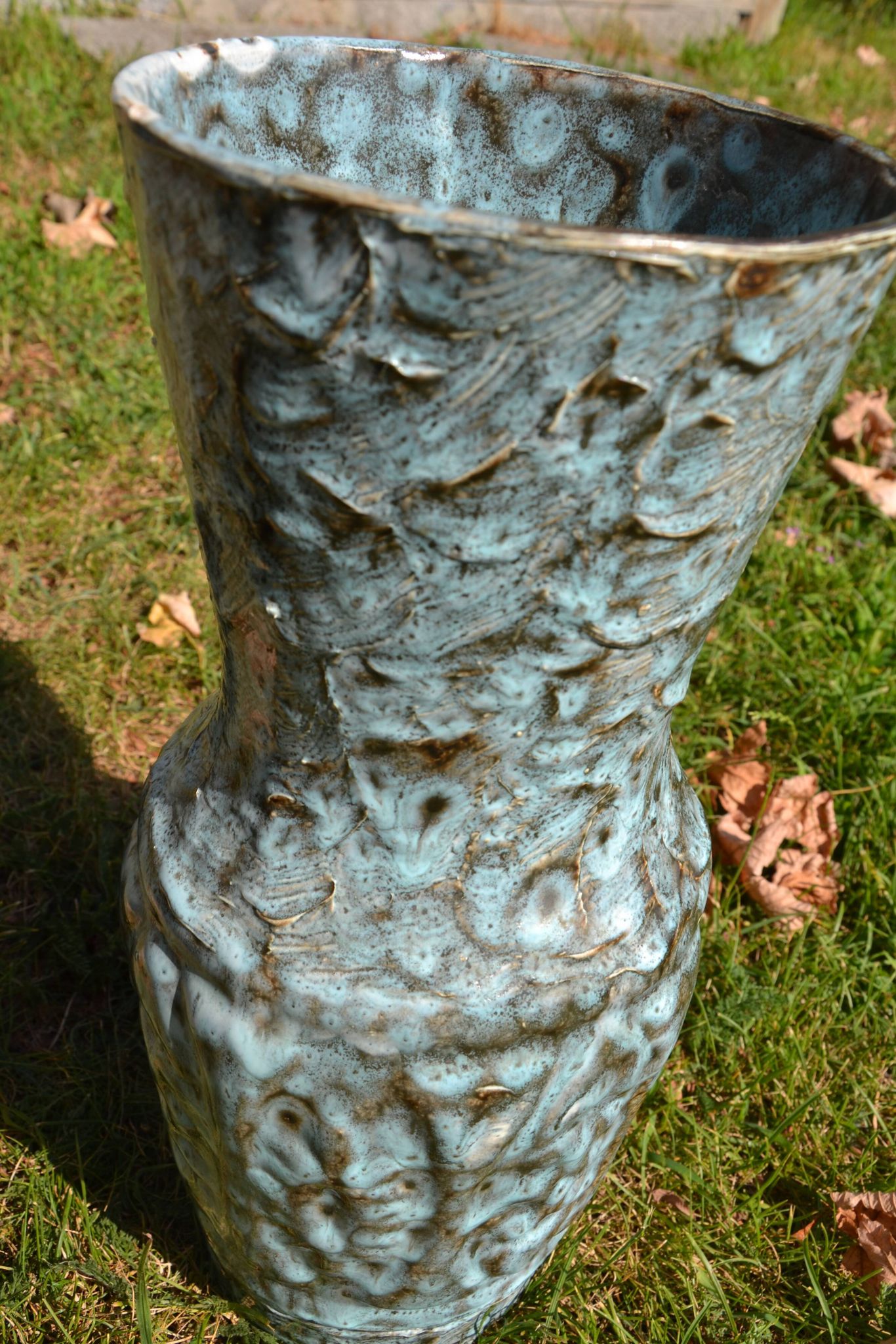 Large Vallauris vase "sea foam" H 41.5 cm