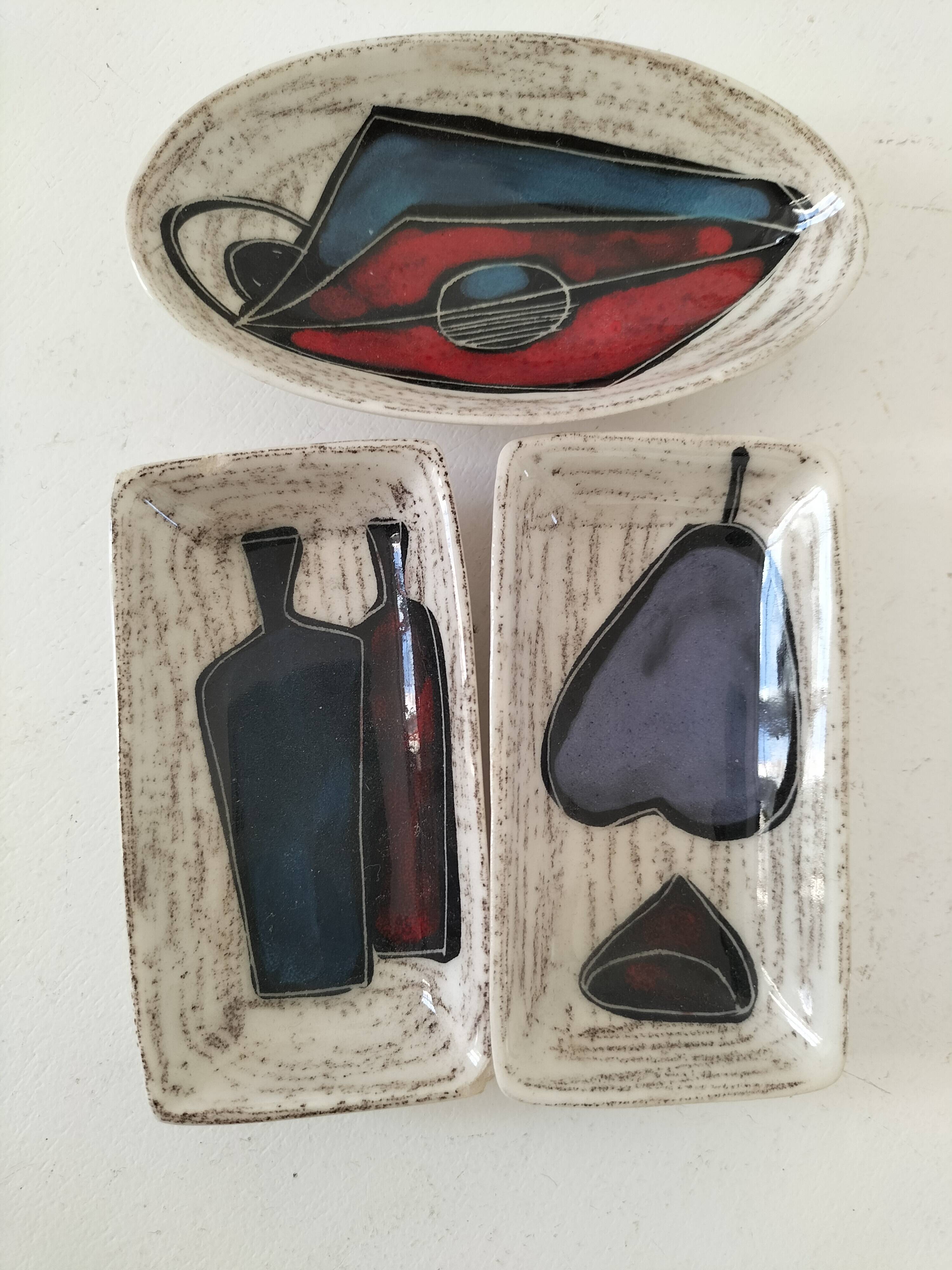 Trio of decorative glazed ceramic bowls – Italy, 1960s