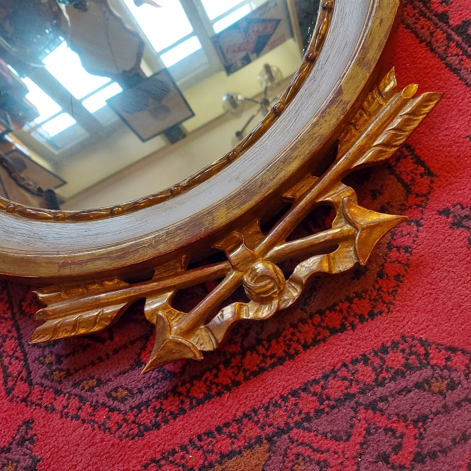 Round mirror in gilded wood Louis XVI style