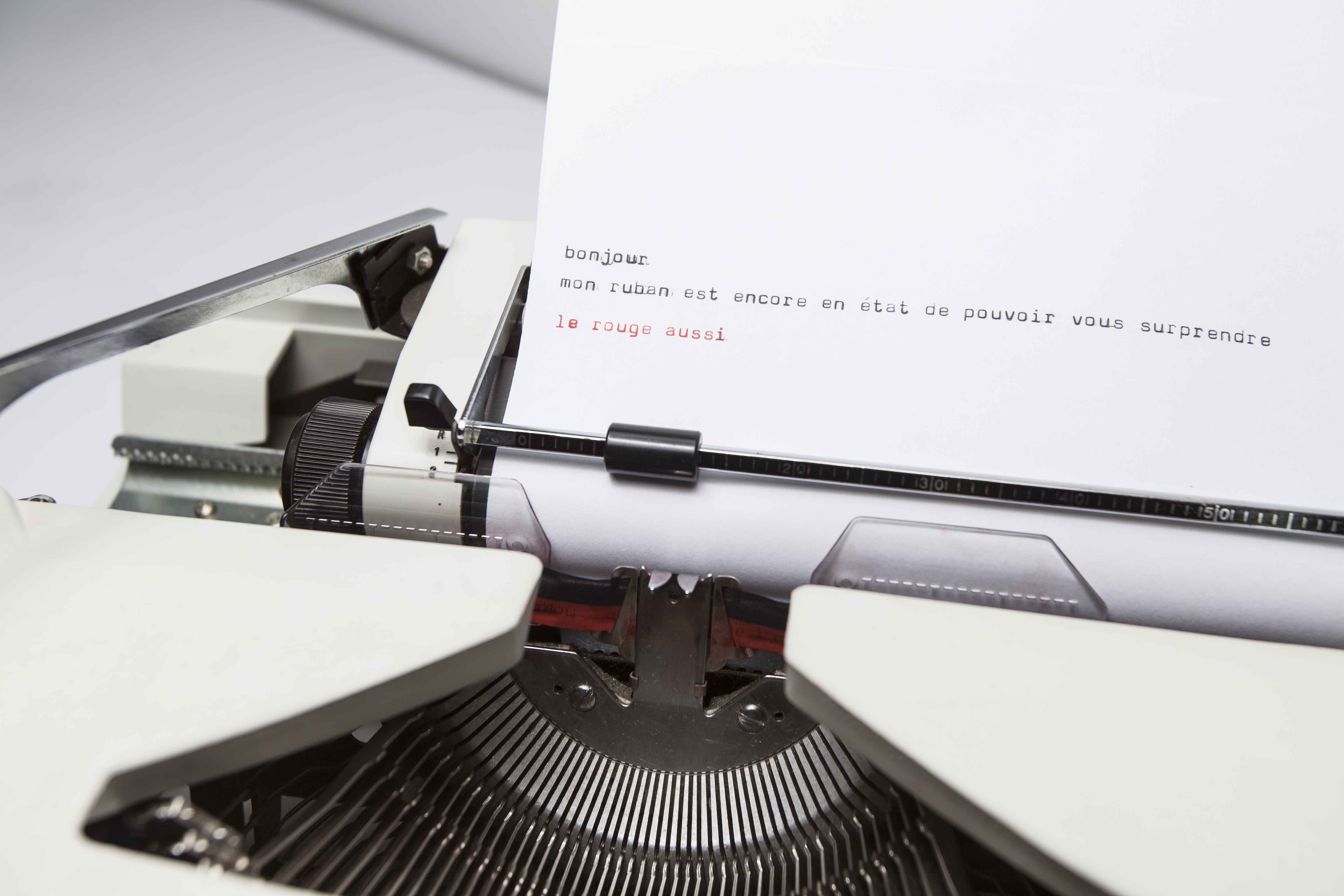 Machine à écrire Hermès 305 révisée