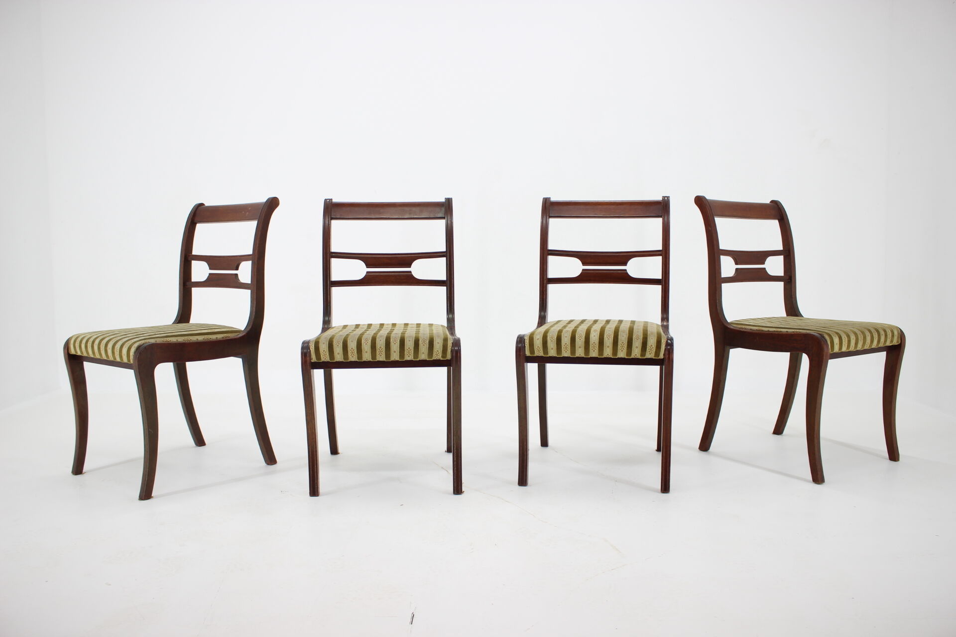 Set of four art deco dining chairs, 1940