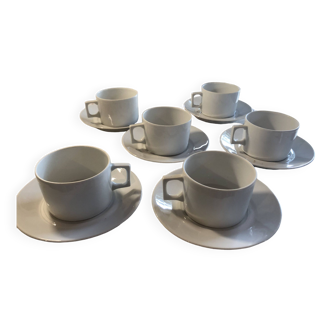 6 tea cups