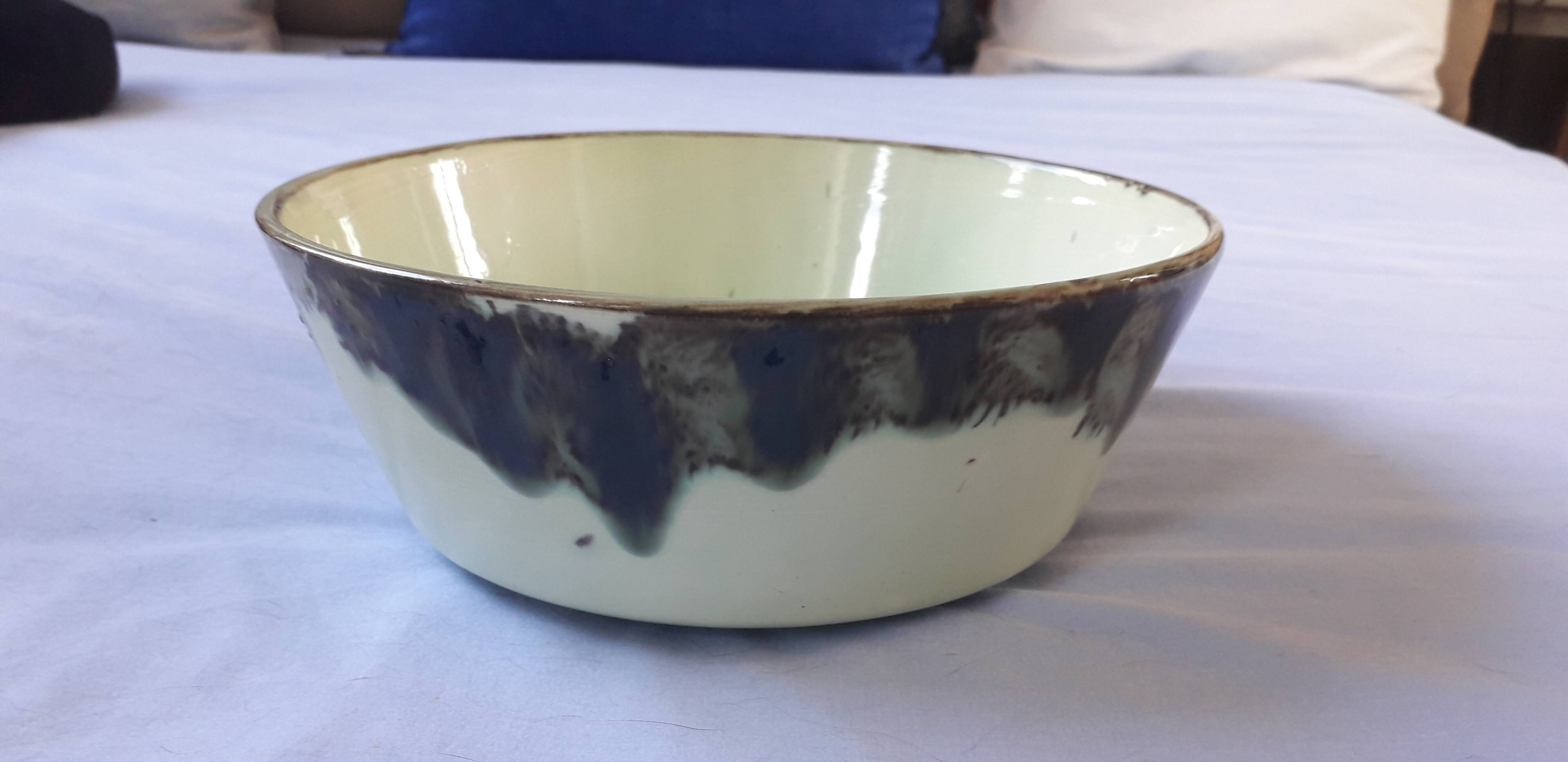 Large vintage ceramic pocket tray