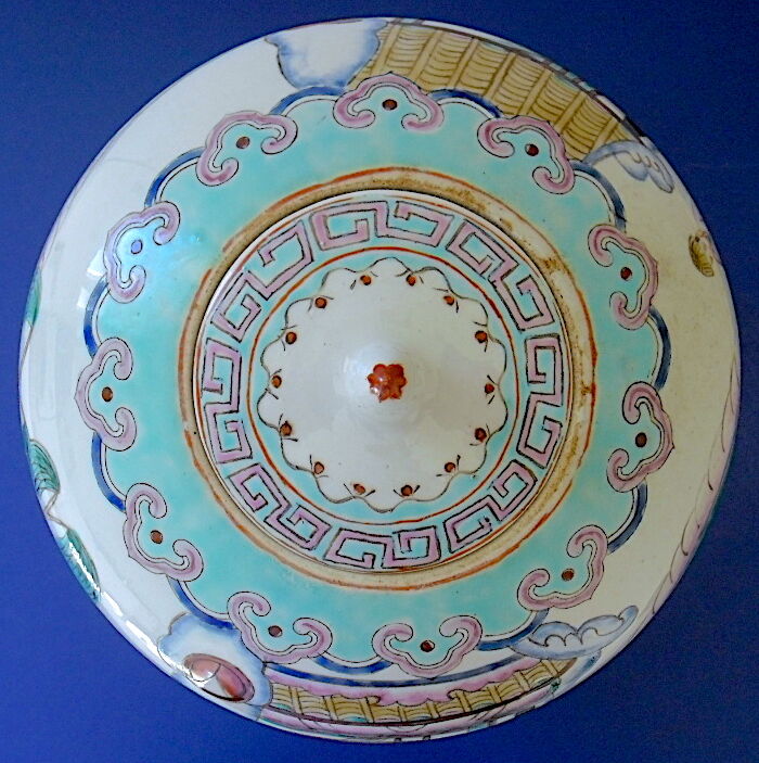 Porcelain tea jar from China