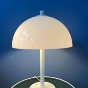 White Mid-Century Dijkstra mushroom table lamp