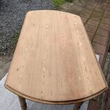 Round table