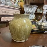 Terracotta pot