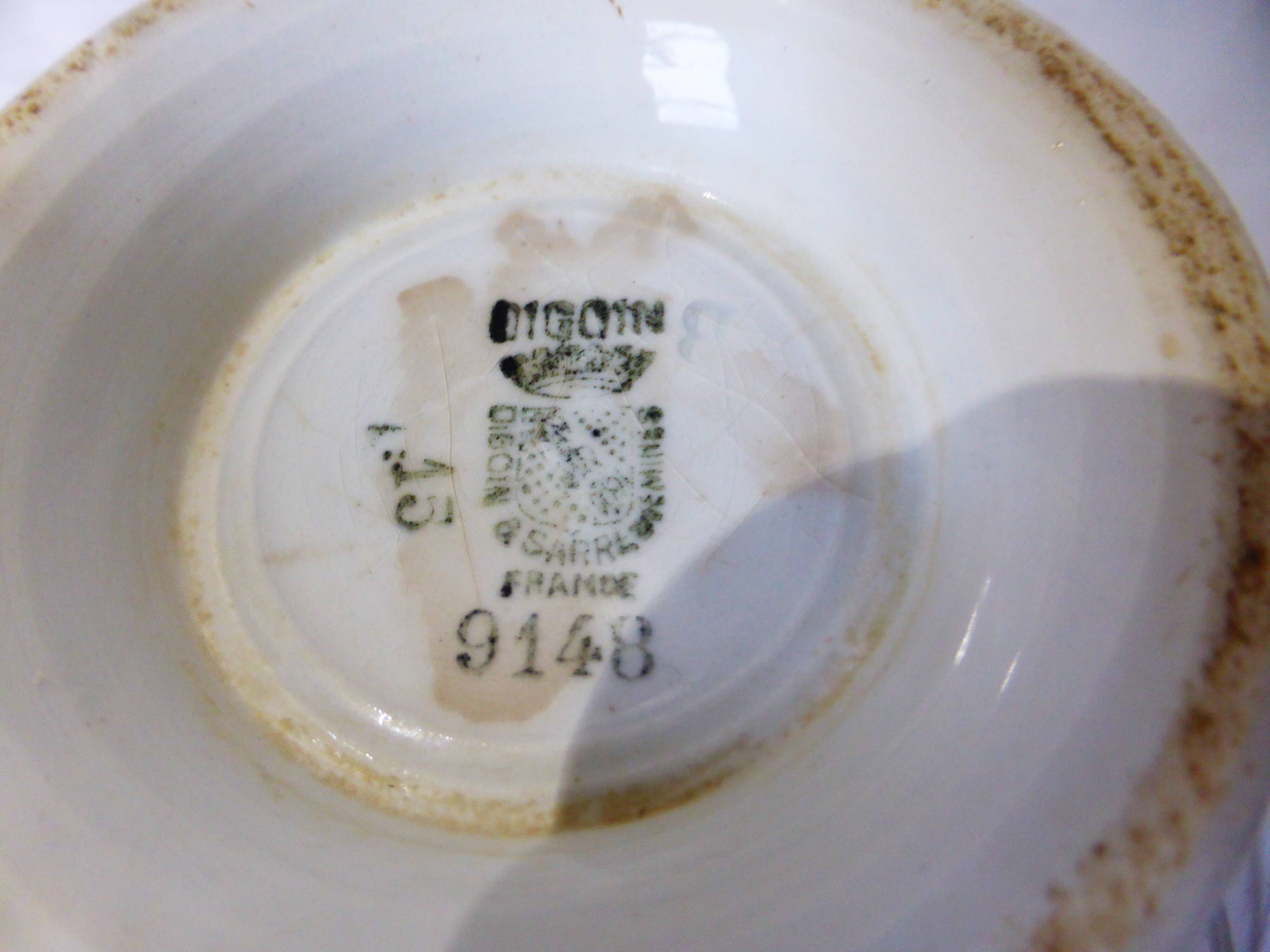 Bowl of Digoin Sarreguemines on piedouche 2112773