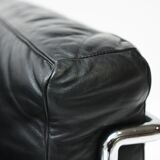 Vintage LC-2 in black leather by Le Corbusier, Jeanneret & Perriand for Cassina