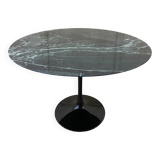 KNOLL round TULIP table in marble by Eero Saarinen