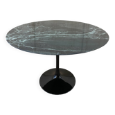 KNOLL table ronde TULIP en marbre d'Eero Saarinen
