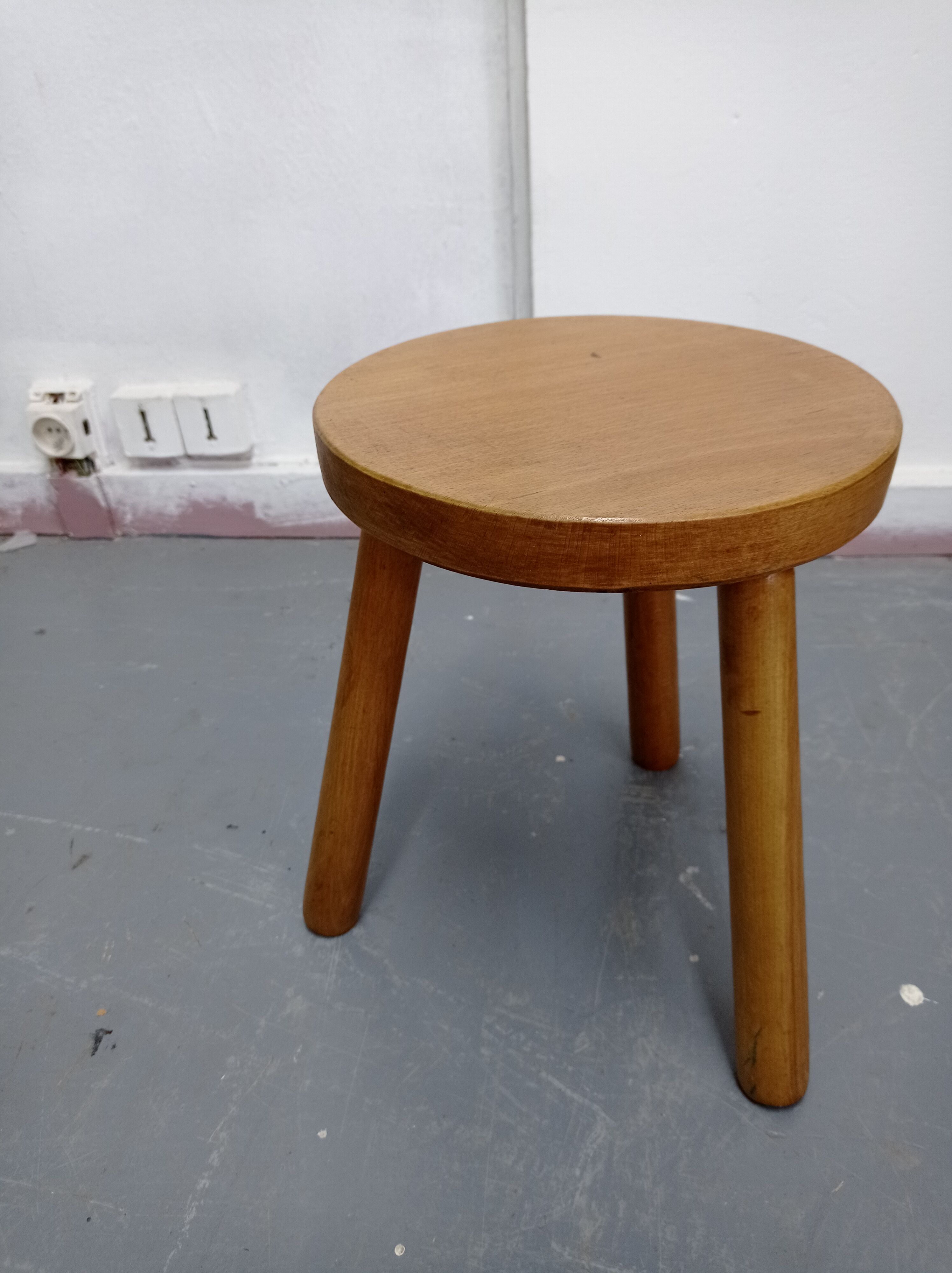 Stool 3 feet