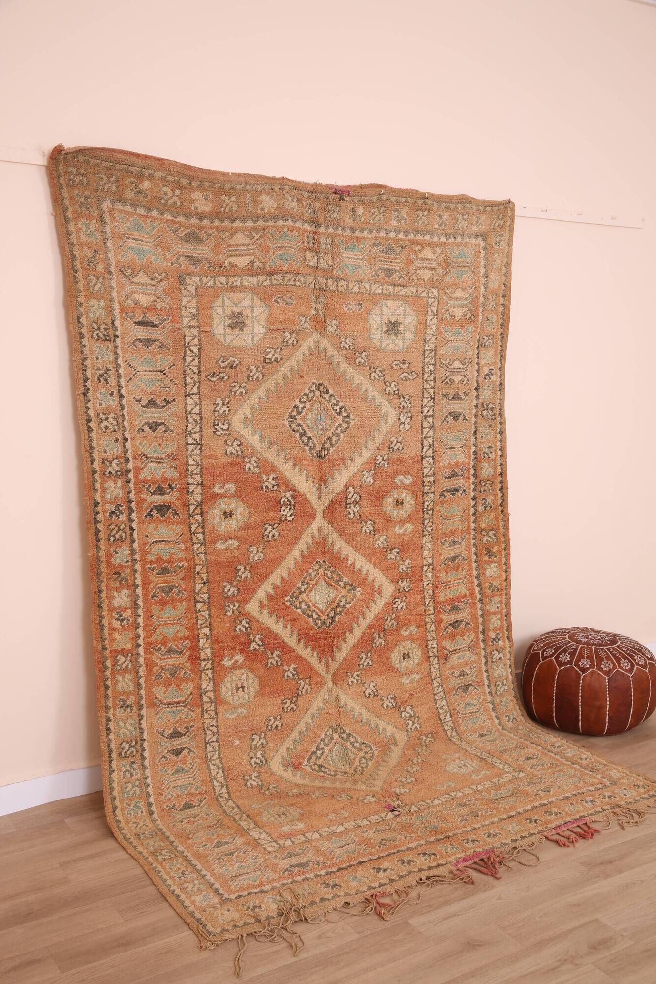Peach Vintage Moroccan Rug 173 x 277 cm, Berber Wool Rug, Handmade Rug Boho