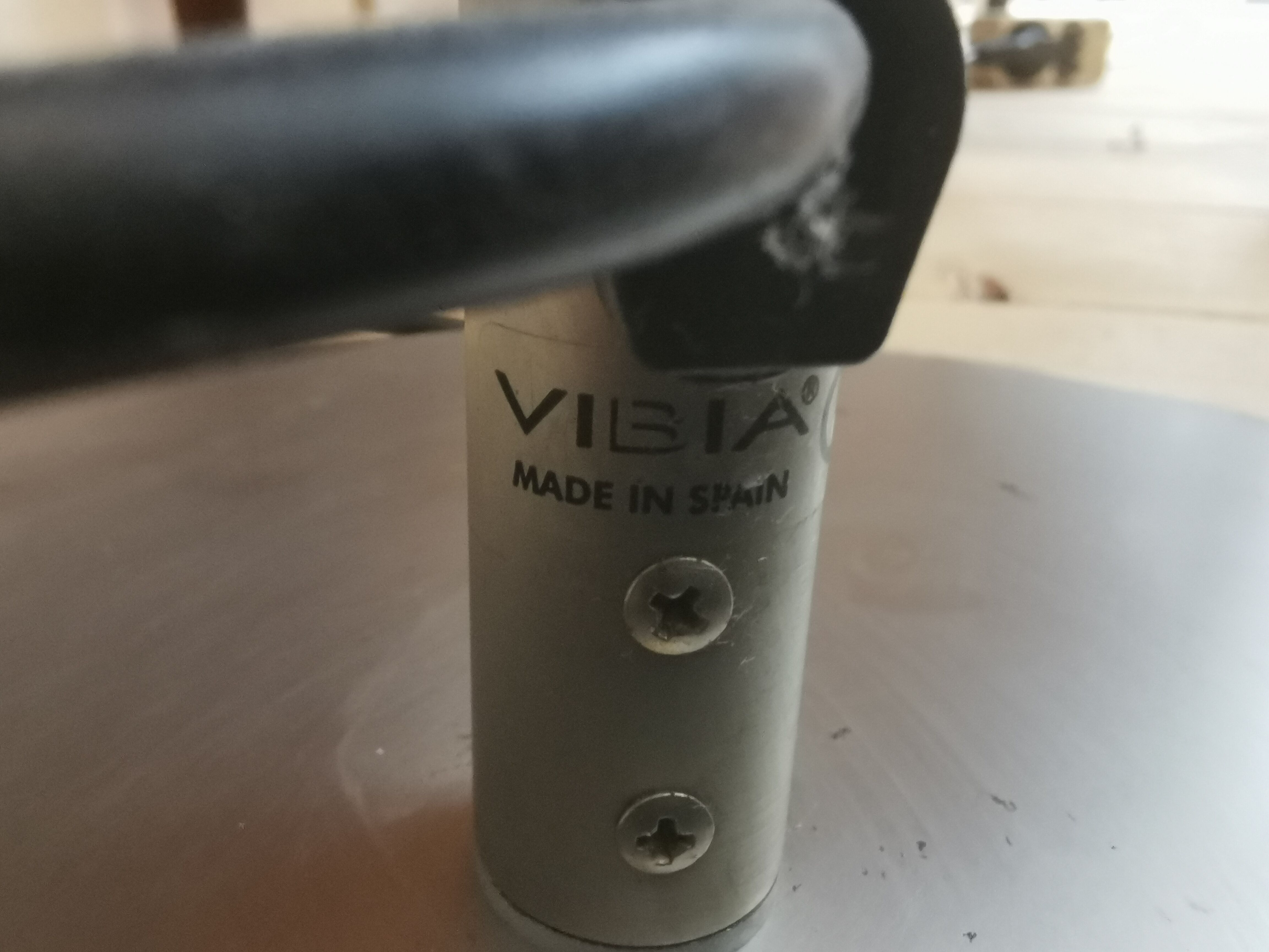 Vibia floor lamp of the 80s